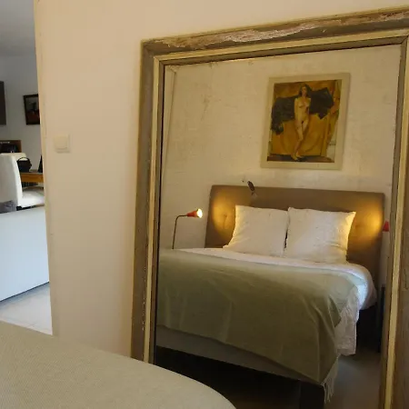 Lovely With Balcony 5min Train Station * كان
