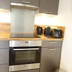 Apartment Lovely With Balcony 5min Train Station *